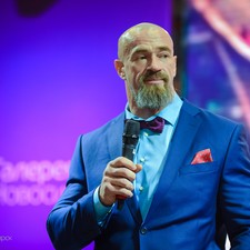 23 февраля: Сергей Бадюк в ТРЦ Галерея Новосибирск